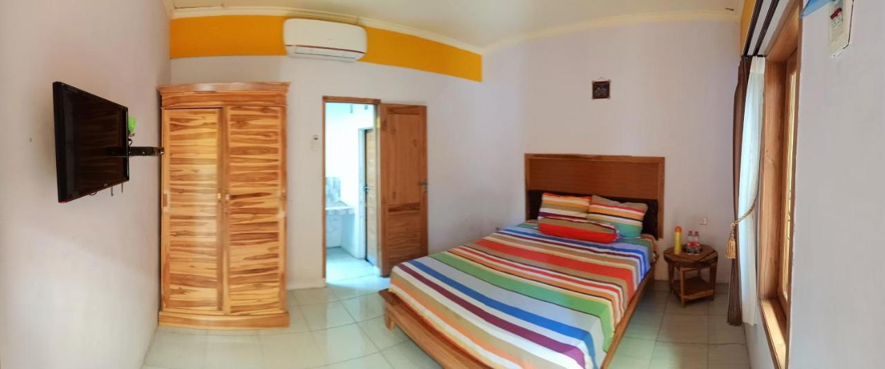 Latansa Homestay Banyuwangi  Buitenkant foto