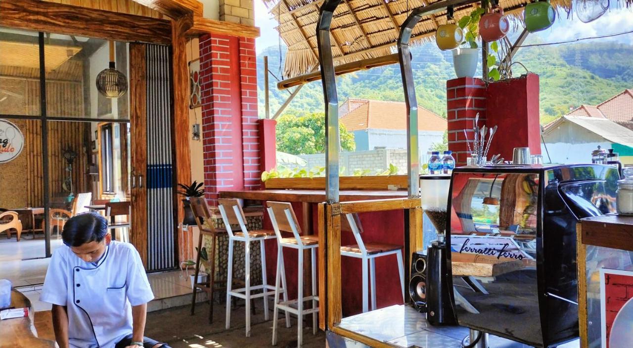 Latansa Homestay Banyuwangi  Buitenkant foto