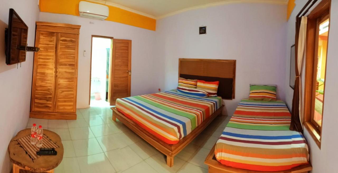 Latansa Homestay Banyuwangi  Buitenkant foto